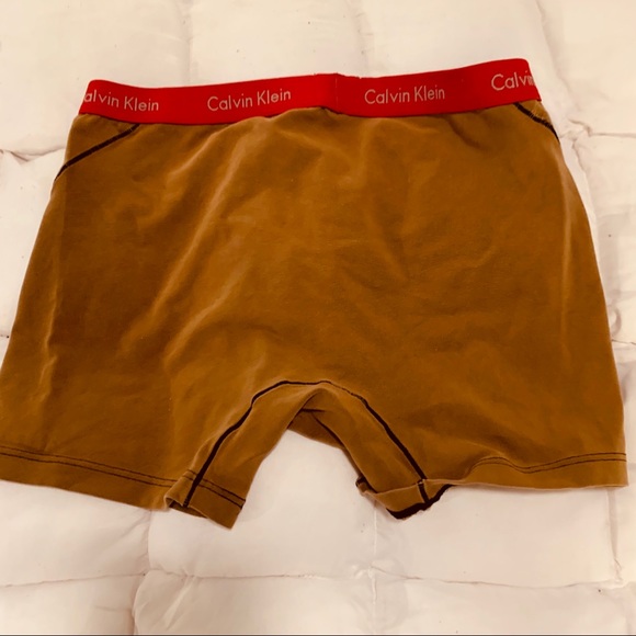 Nothing comes between you and my Calvins - Picture 2 of 4